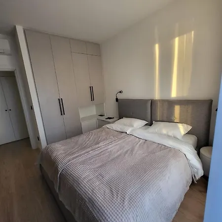 Waterfront Symphony 1bdr - Na Vodi *