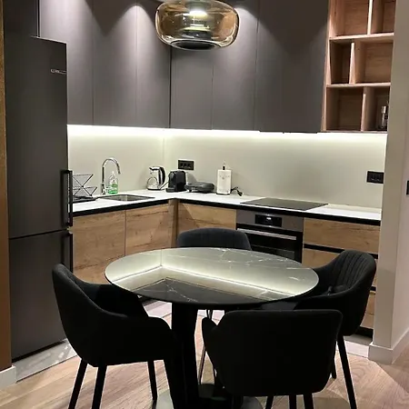 Waterfront Symphony 1bdr - Na Vodi *