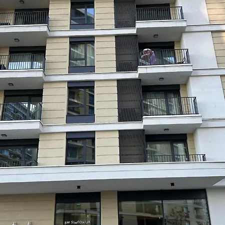 Waterfront Symphony 1bdr - Na Vodi Apartament