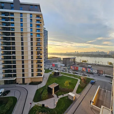 Apartament Waterfront Symphony 1bdr - Na Vodi