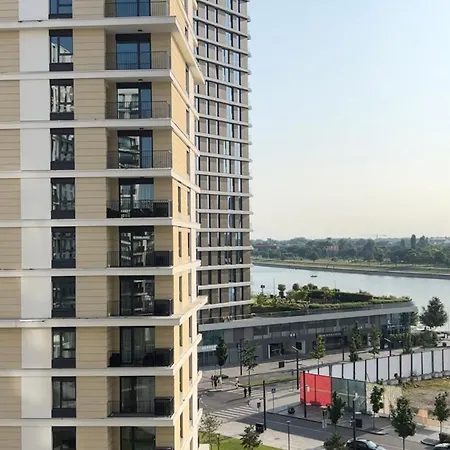 Waterfront Symphony 1bdr - Na Vodi *